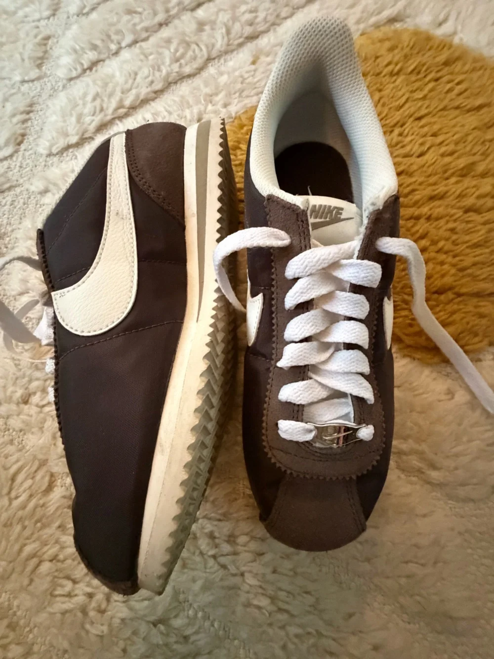 Nike women’s brown and White Lace-Up Sneakers - Picture 2 of 4